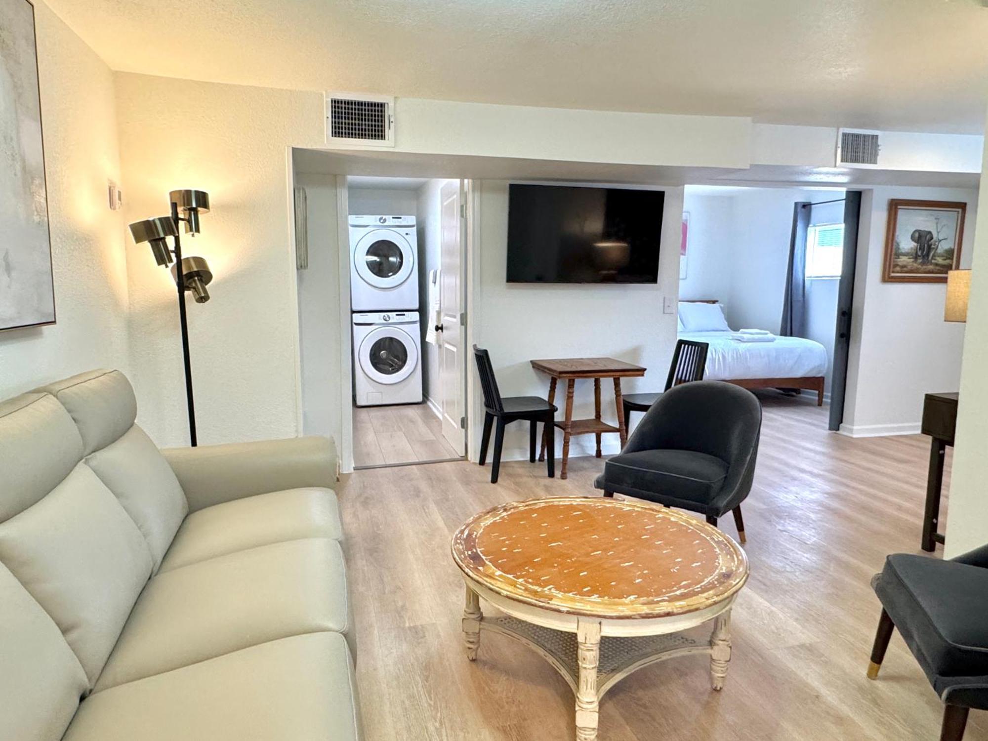 Upgraded Suite - Easy Access To Uptown #N29 オクラホマシティ エクステリア 写真